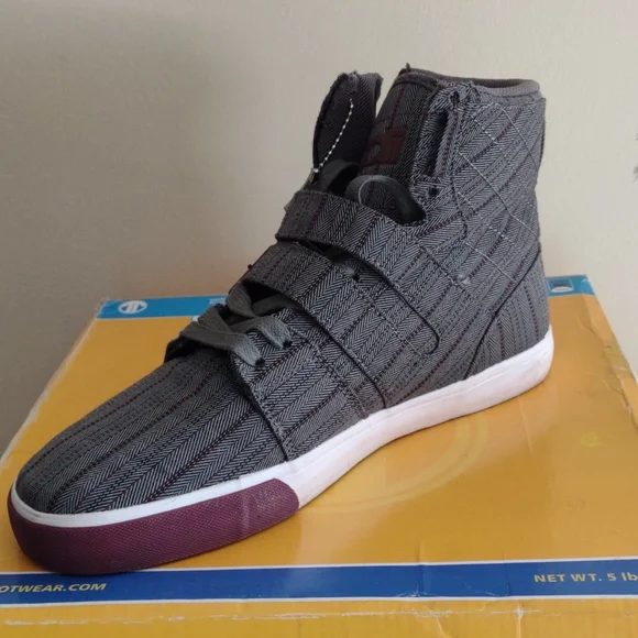 Radii Char Herringbone Men's 9.5 Grey/Burg - Picture 10 of 15